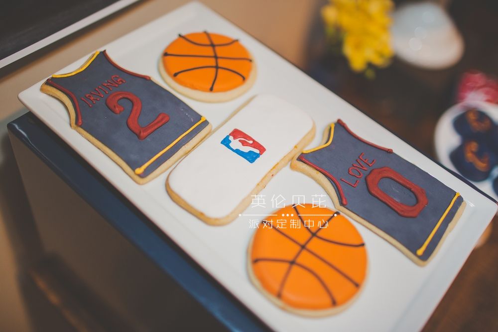 Cleveland-Cavaliers-and-Cake-33