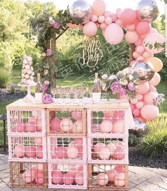粉色宝宝宴生日派对气球设计