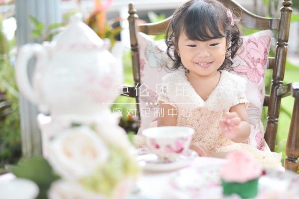 Teacups and Tutus Lifestyle Shoot - 26